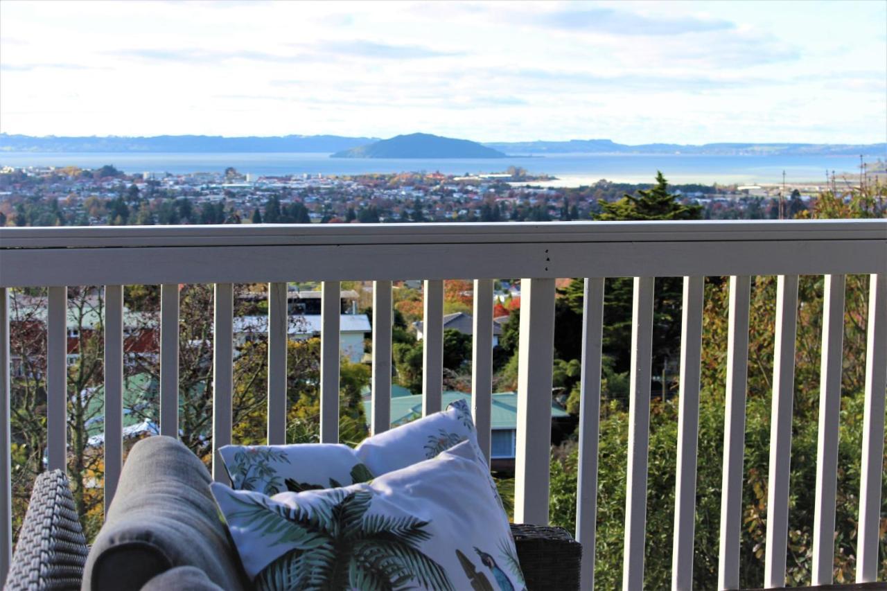 Serenity Views Rotorua Extérieur photo